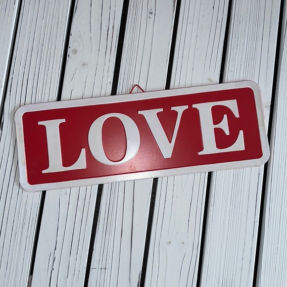 Love Sign - Picture 1 of 3